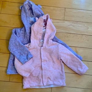2 Baby Gap bear hoodies, 12-18 months💜💕
